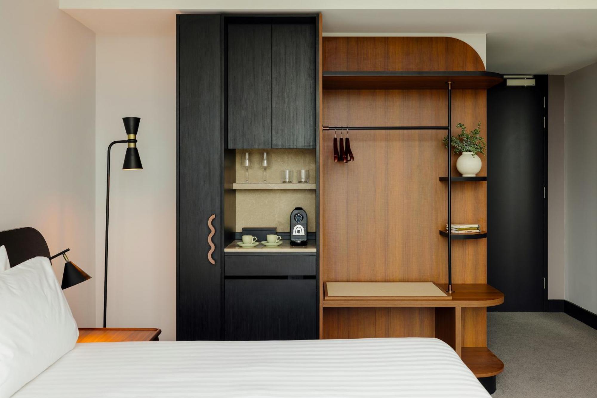 Crowne Plaza Adelaide Mawson Lakes By Ihg Exterior foto